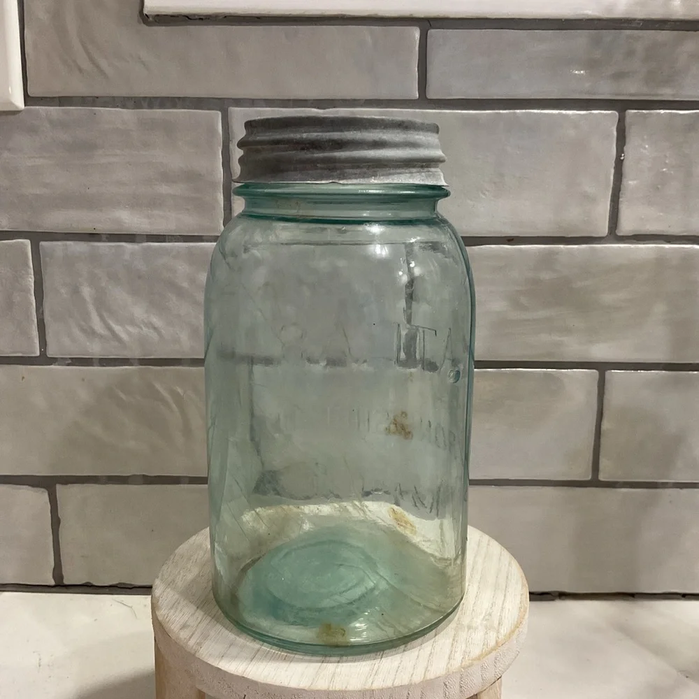 Atlas Vintage Glass Storage Jar with Gray Lid